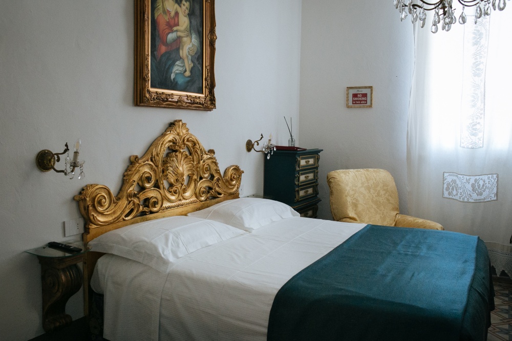 Elegant Superior double room in Residenza d'Epoca Follonica